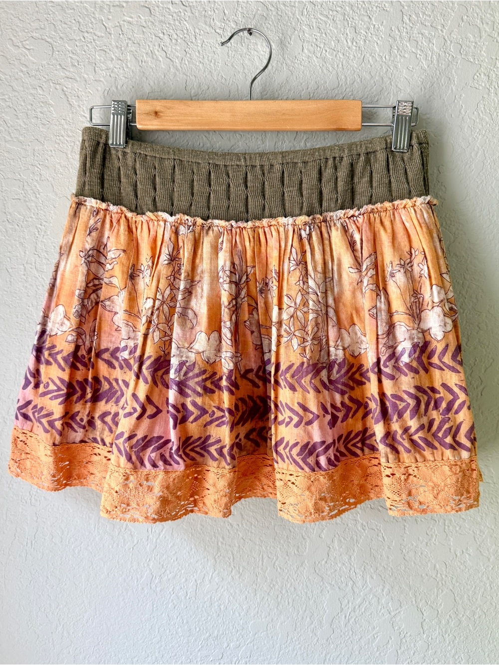Free People Vintage Blue Tag Smocked Mini Skirt Orange Olive Green Floral Size 8